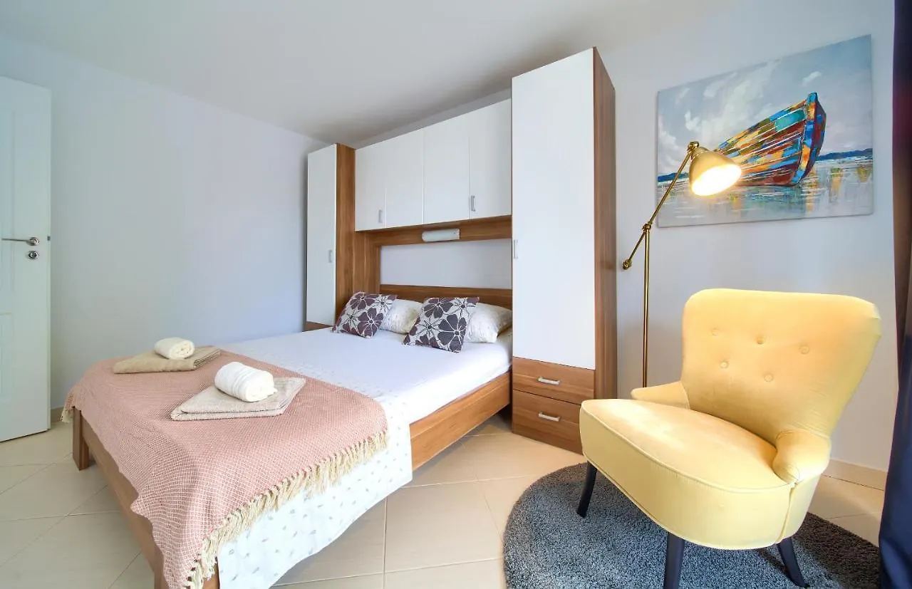 Malinska -Krk Apartment