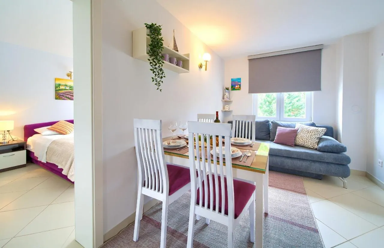 Malinska -Krk Apartment