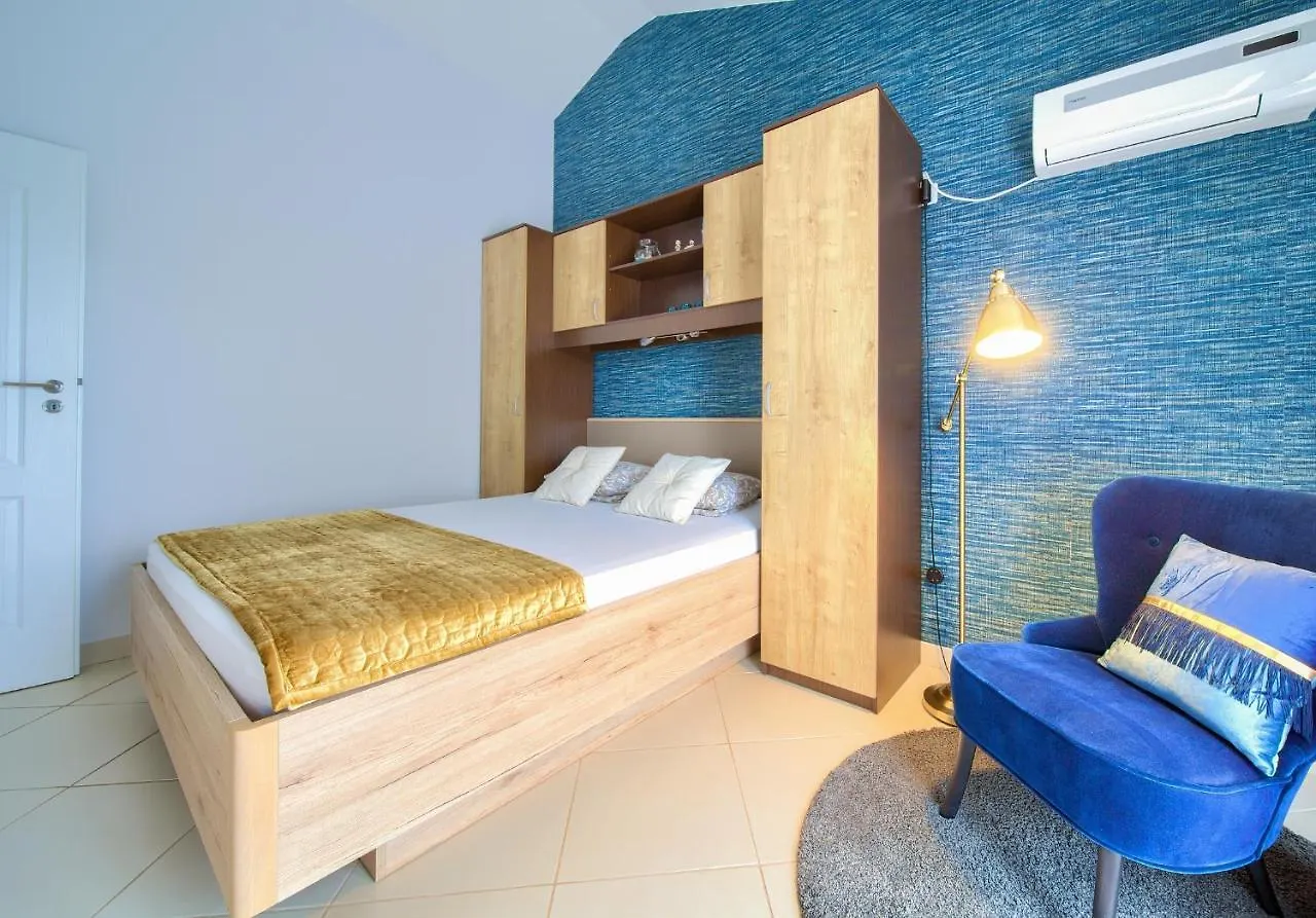 Malinska -Krk Apartment Croatia