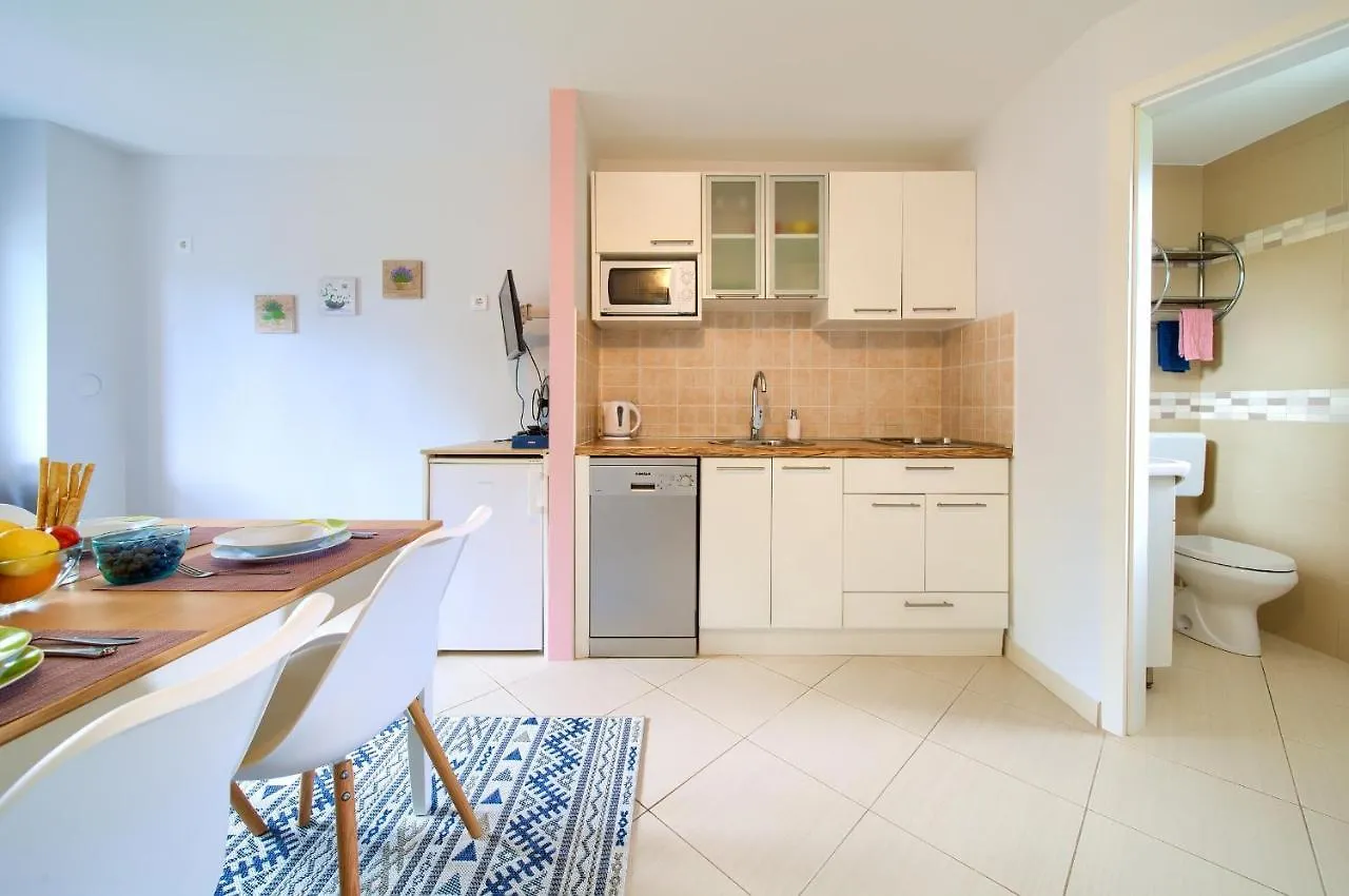 Malinska -Krk Apartment